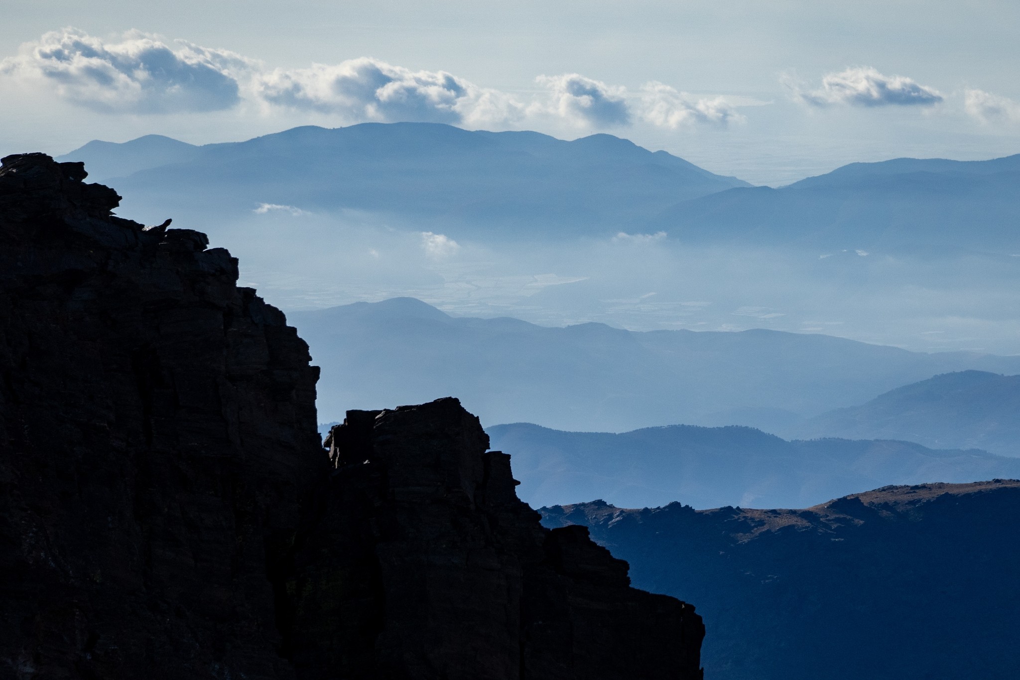 Looking over the Peñon del Globo to the Sierra de Gador