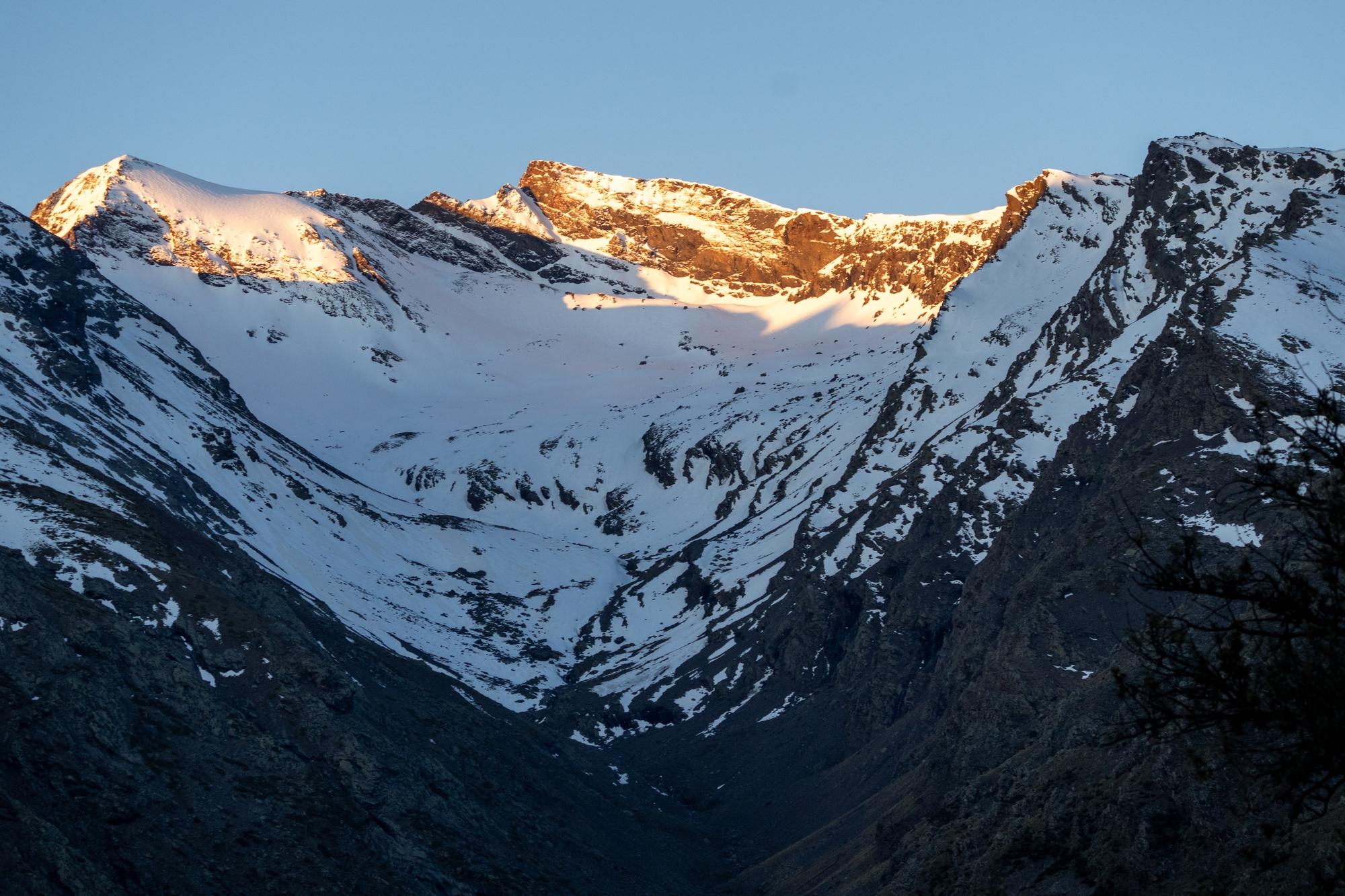 Cerro los Machos, Veleta and Tajos Campanario