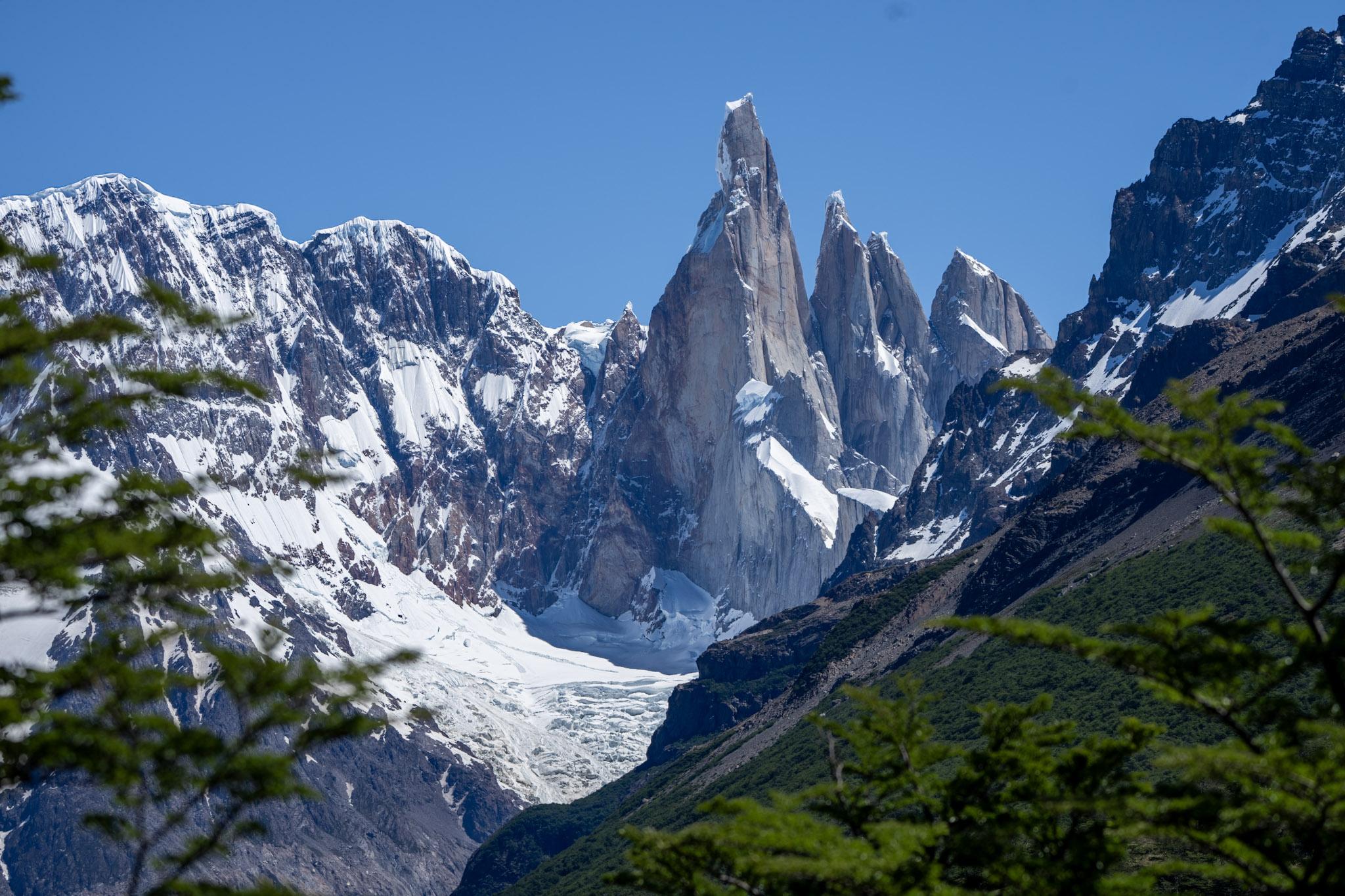 Cerro Torre, Torre Egger and Standhardt mountains at the head of the Torre valley.